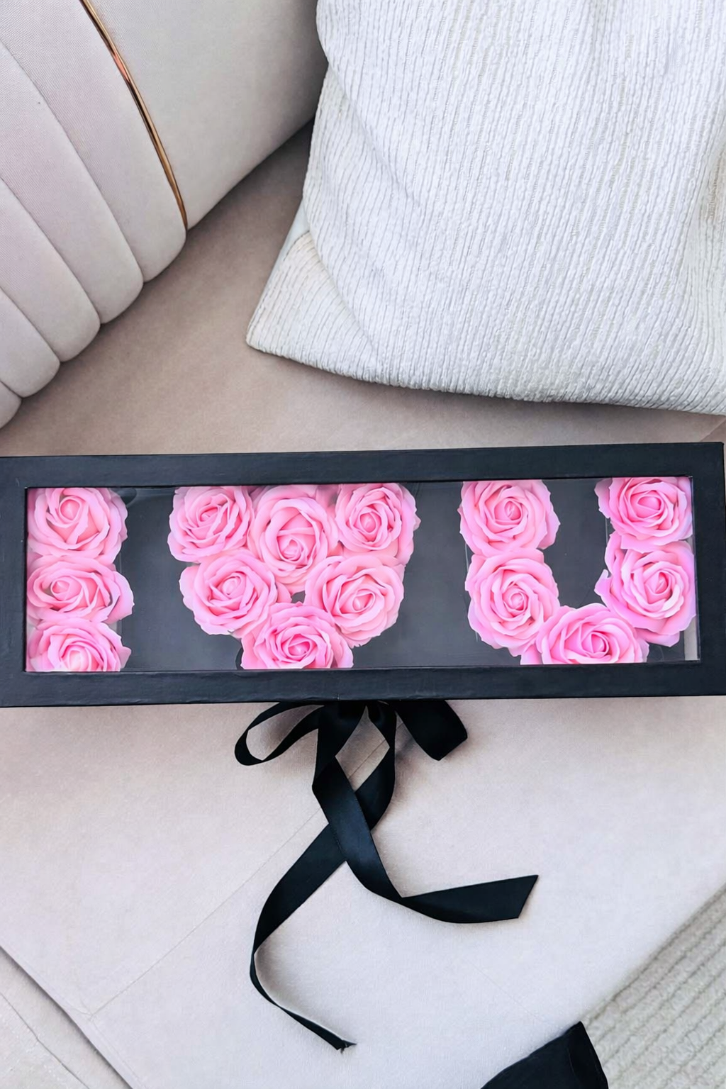 Luxury Pink Rose Gift Box – Elegant Floral Gift
