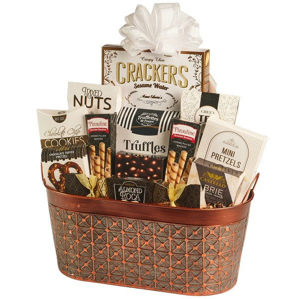 Luxe Crunch Gift Basket