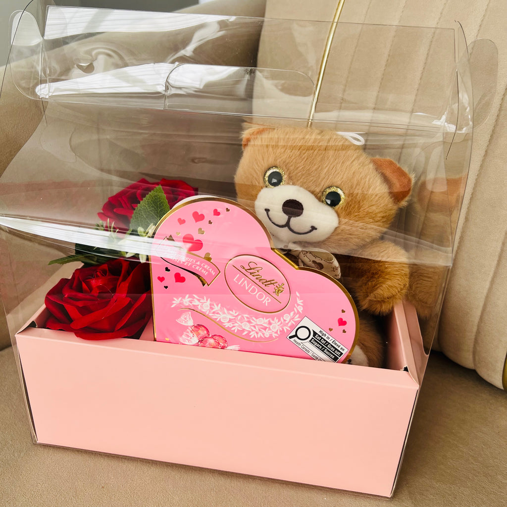 Teddy and Roses
