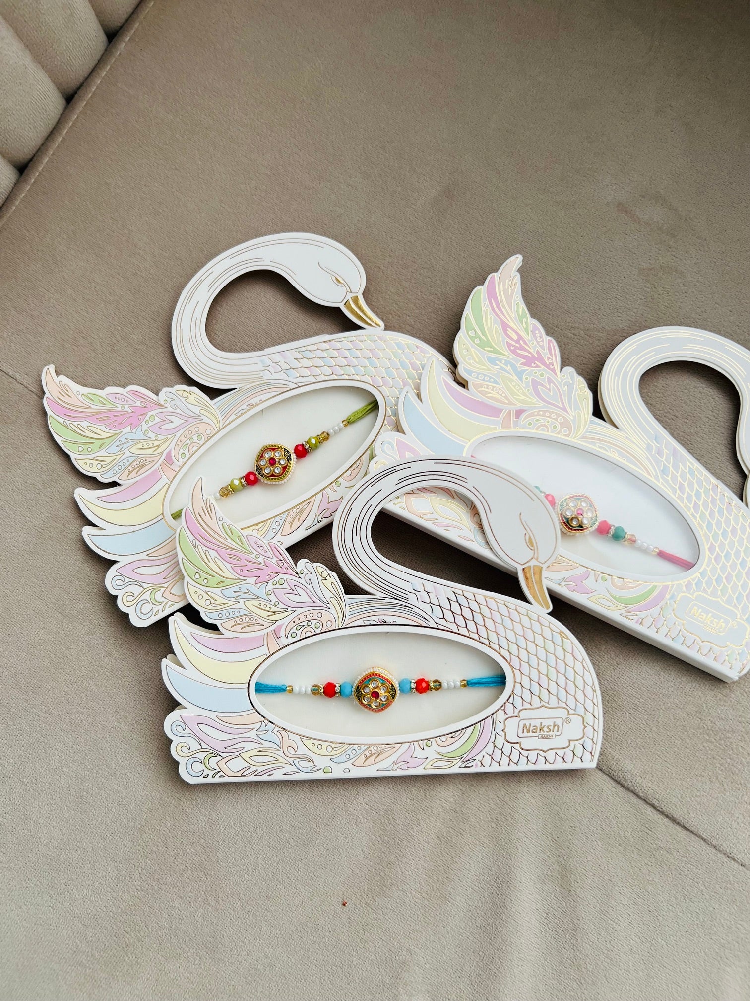Designer Kundan Rakhi – Intricate Centerpiece, Premium Beads & Swan Gift Card